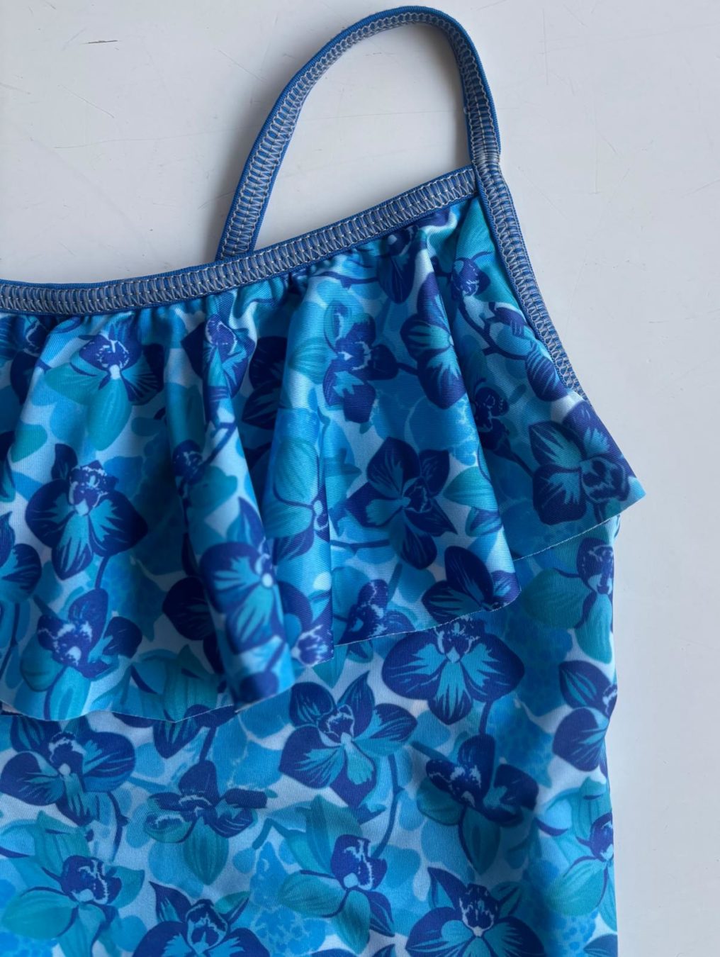 clasico flores turqueza con vol